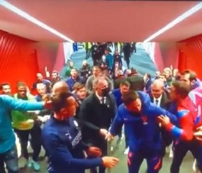 开云官方-马竞曼城通道冲突因何而起：沃克才是“罪魁祸首”？